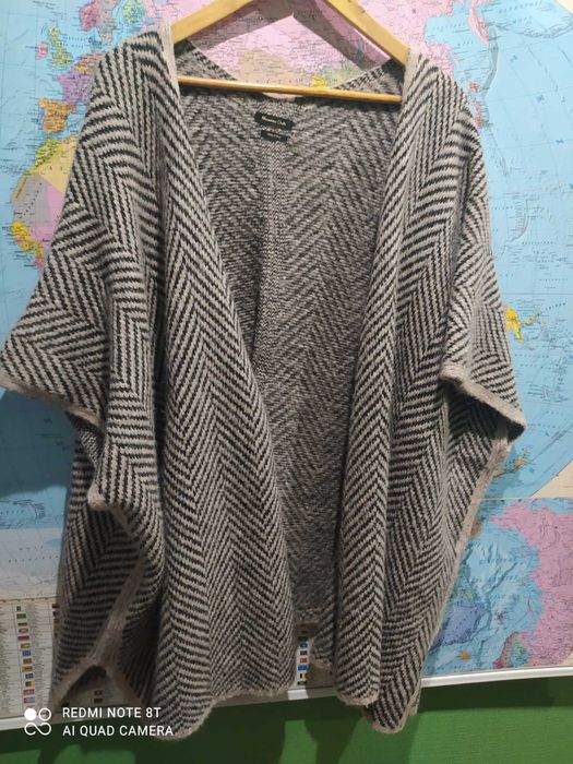 Кофта,кардиган,свитер,накидка Massimo Dutti