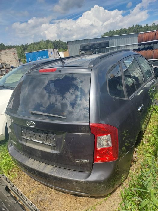 Kia carens III na części