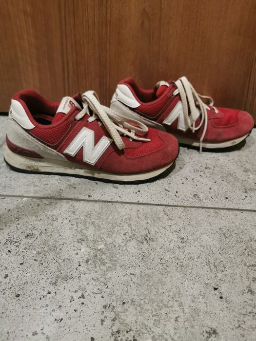 Czerwone skórzane sneakersy New Balance r. 40 25 cm