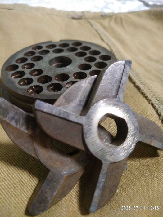 комплект ножей Мясорубка МИМ 300 + бонус