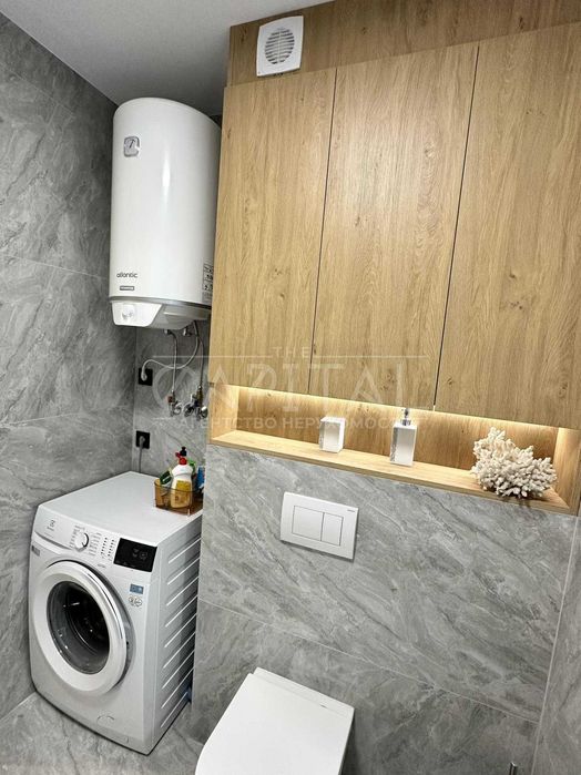 Продаж  ЛИКО ГРАД 3 кімнати  Максимовича Михайла ГЕНЕРАТОР