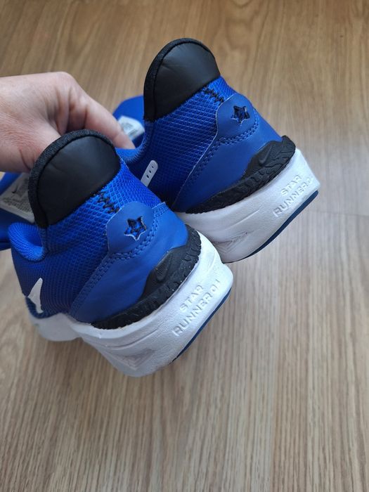 Кросівки Nike star runner 04