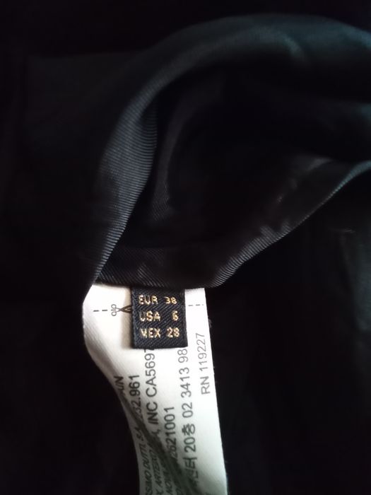 Saia preta M Massimo Dutti 99% lã