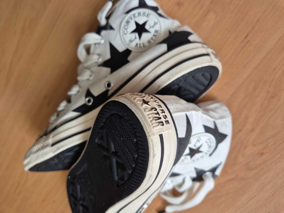 Trampki Converse High-Top w Gwiazdy CO411A1Z1-B11 Converse