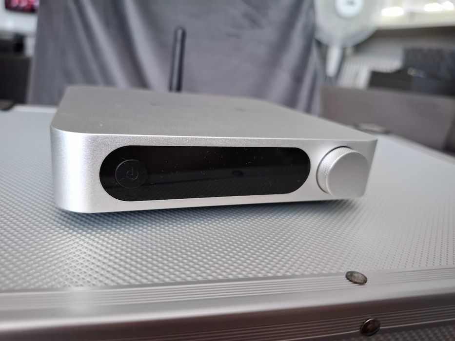 odtwarzacz sieciowy (streamer) FiiO SR11
