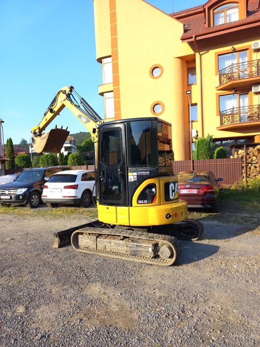 Екскаватор CAT, Caterpillar мини екскаватор 4 тони, послуги ескаватора