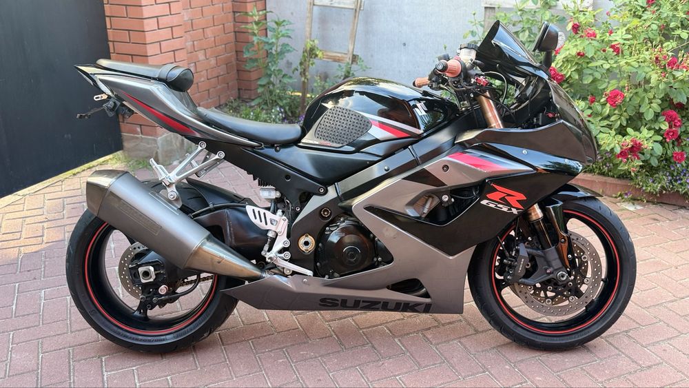 SUZUKI GSX-R1000 Сузуки з Японії
