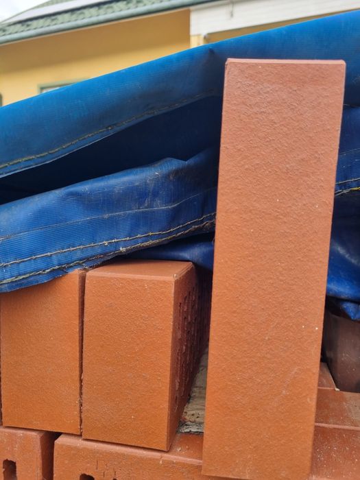 Cegła klinkierowa…