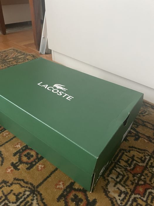 Sapatilhas Lacoste Powercourt em Pele de Homem