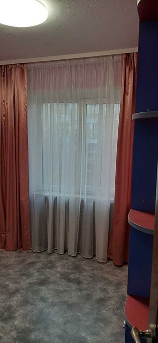 Продам 3-х квартиру г. Краматорск возле рынка ул. Парковая 87