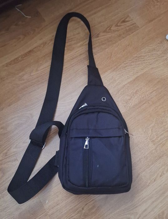 Czarna torebka nerka / saszetka na ramię – Szachownica