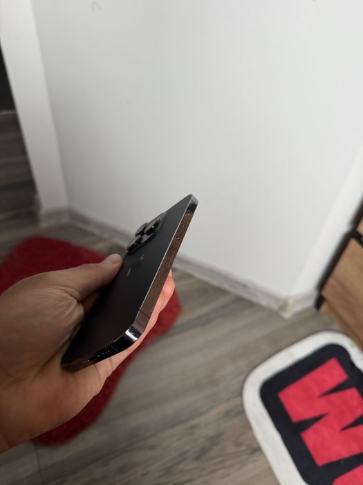 Iphone 14 pro - 93%
