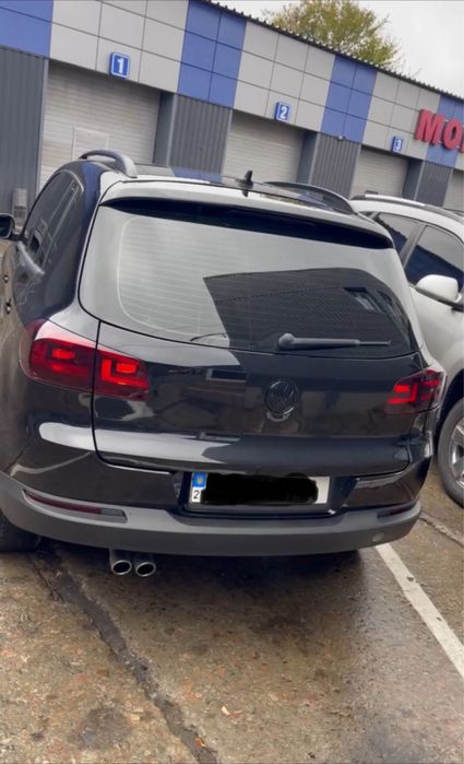 Продам Volkswagen тигуан.