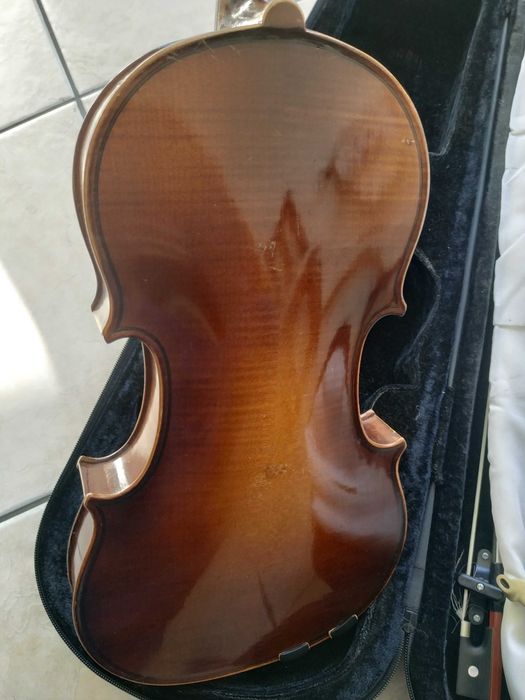 Vendo Violino em excelente estado