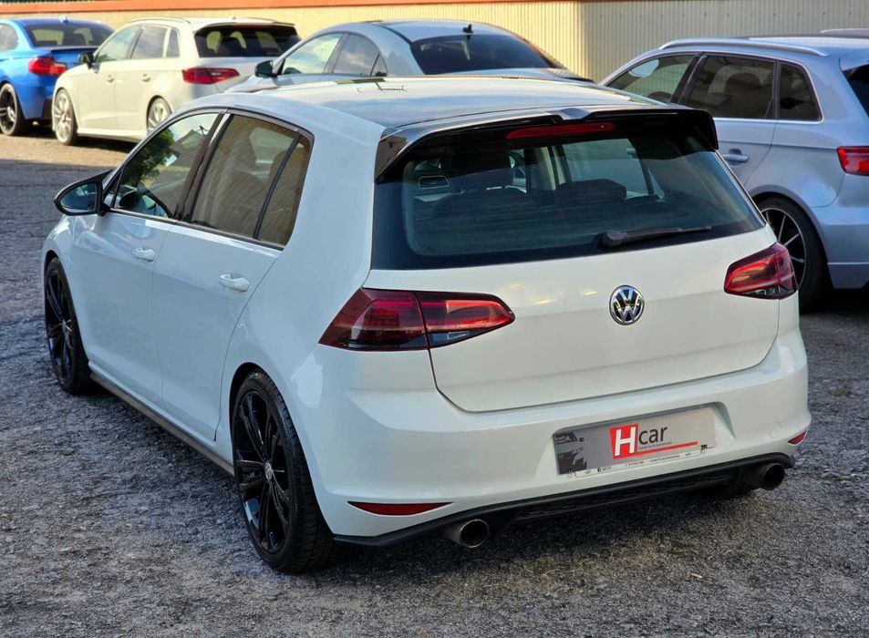 Volkswagen Golf 7 1.6Tdi 110Cv (Look Gti)