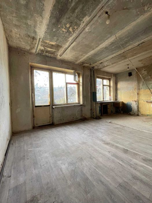 Продам 1 ком. квартиру ул. Николая Руденко ( Войцеховича) 112