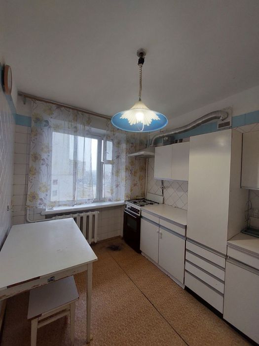 ПРОДАЖ! Двокімнатна квартира Киівський майдан