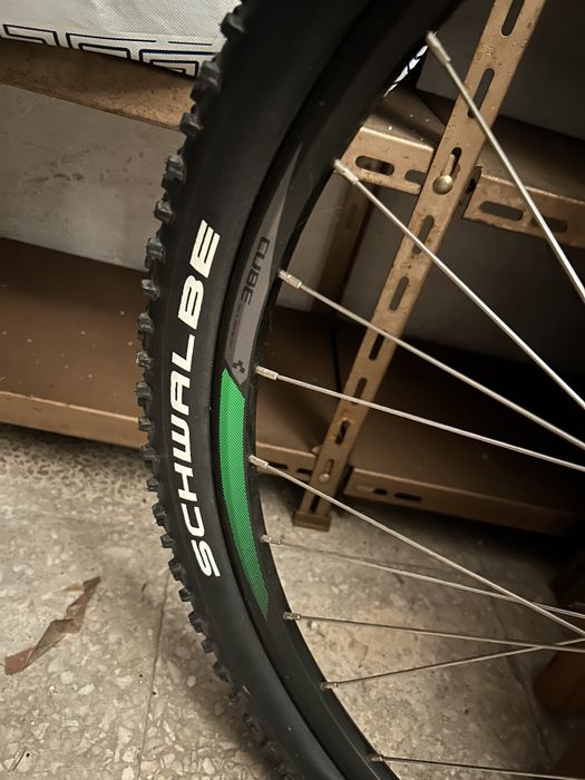 Bicicleta BTT Cube Aim Pro – Excelente estado