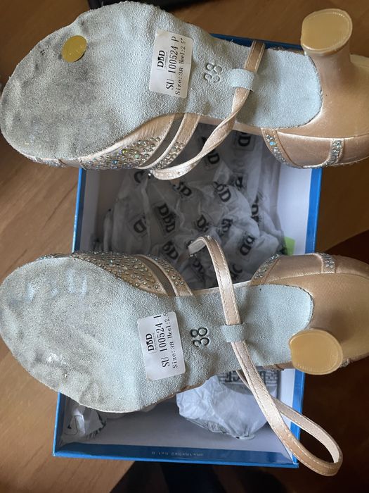 Buty taneczne,, praktycznie jak nowe, rozmiar 38