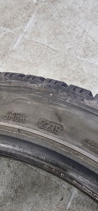 2szt Dunlop Winter Sport  225/45/17