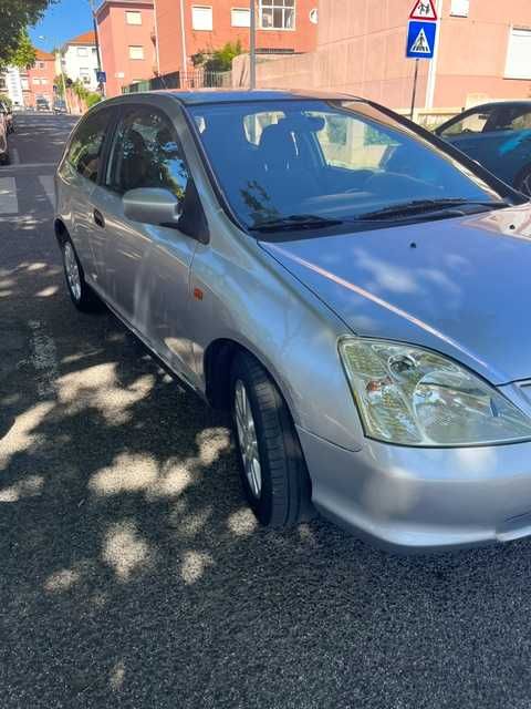 Honda Civic 1.4 IS - 2002 - 167000 kms