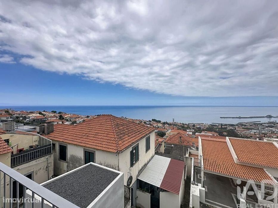 Apartamento T2 em Funchal (Santa Maria Maior) de 130,00 m2
