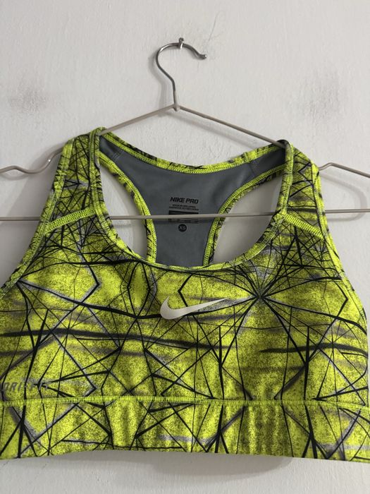 Sportowy biustonosz Nike Pro XS neon lime treningowy