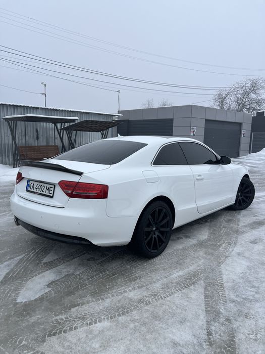 Audi A5 2.0 Quattro 2011 рік
