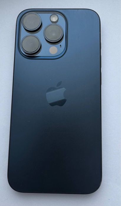 Iphone 15 pro/256GB/Navy Blue/E-SIM/NERLOCK