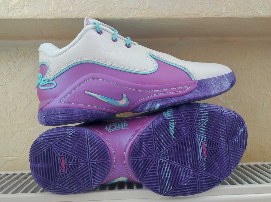 ОРИГІНАЛ 100%!!Кросівки Nike Lebron Xxii Violet HV8454-001