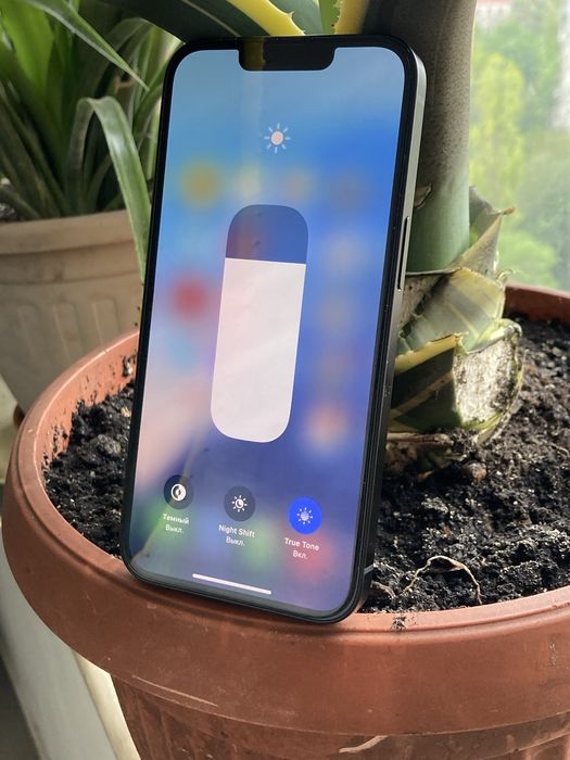 Отличное состояние iPhone 16E 128Gb