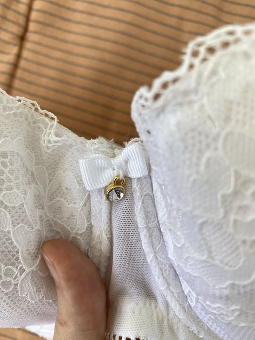 Новий бюстгальтер Ann Summers 70E