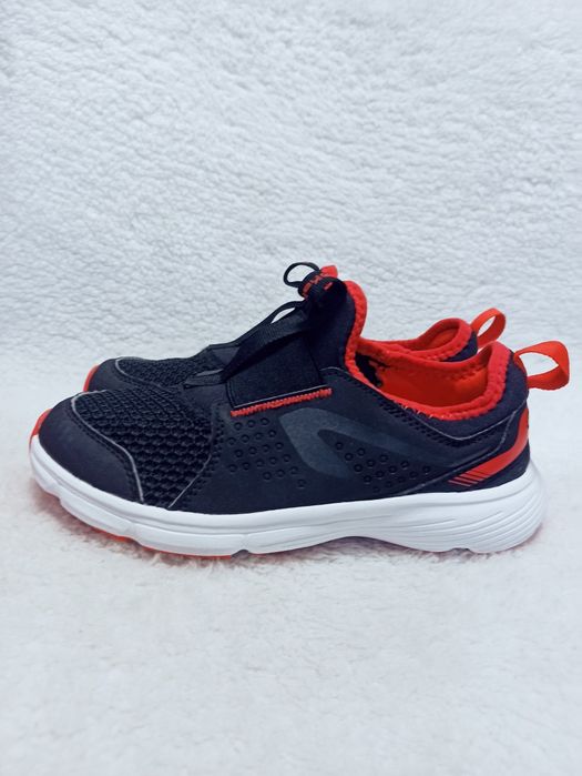 Оригінал Kalenij ( Decathlon), 33 розмір, устілка 22 см, кросівки для хлопчика