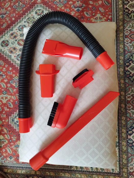 Odkurzacz samochodowy Black & Decker 12V do samochodu do mebli
