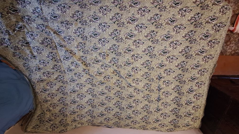 Покрывало на кровать,диван нове