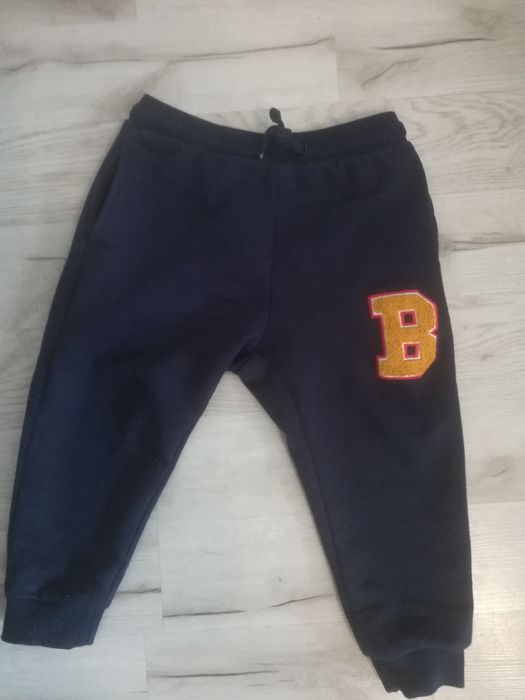 Spodnie dresowe chłopięce. Bench. Okazja.