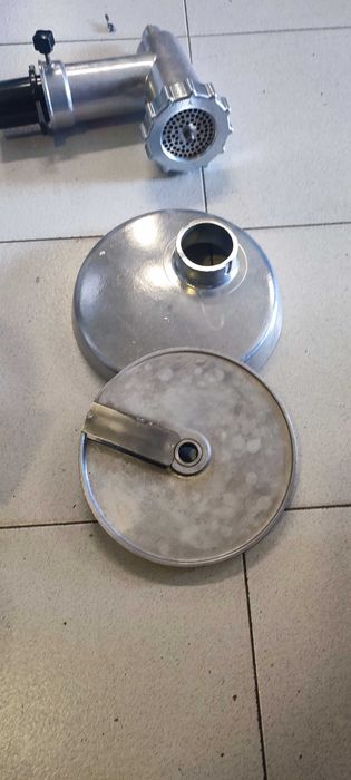Descascador de batatas industrial + picador carne+ laminador