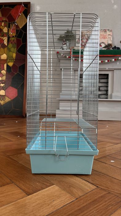 Клітка для пацюків або папуги