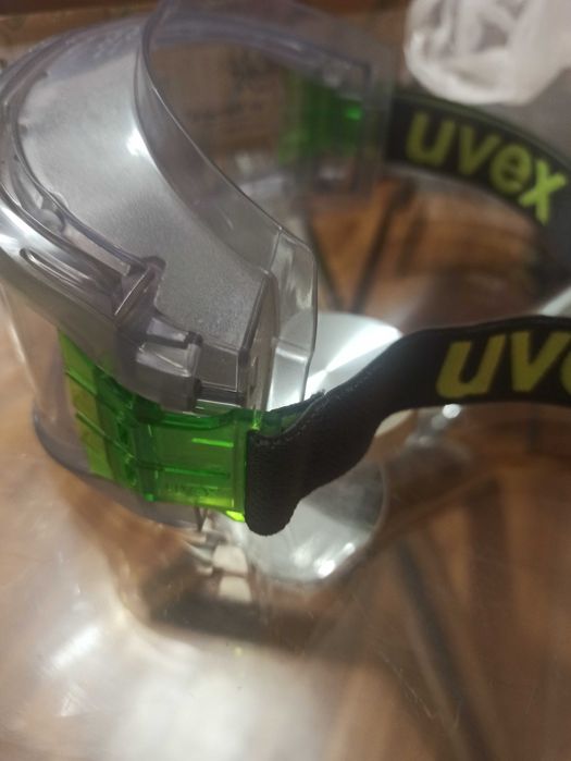 Очки (маски) защитные новые