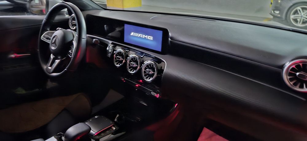 Mercedes-Benz CLA 180 — fotografia 3