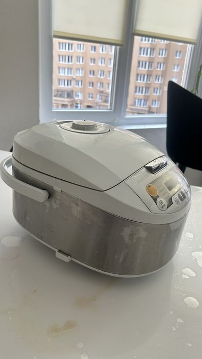 Продам мультиварку Philips