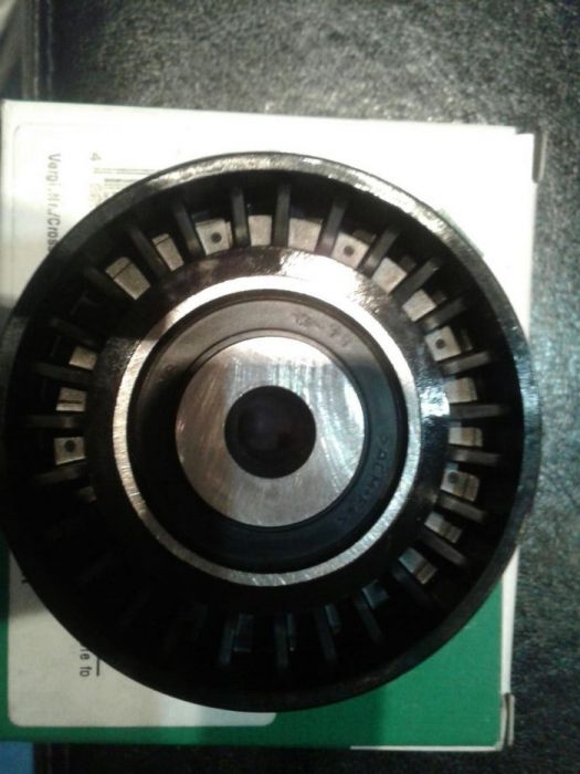 Ролик обводной ремня клинового AUDI SEAT SKODA VW.