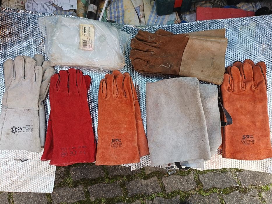 Vendo luvas,manguitos, avental trabalho