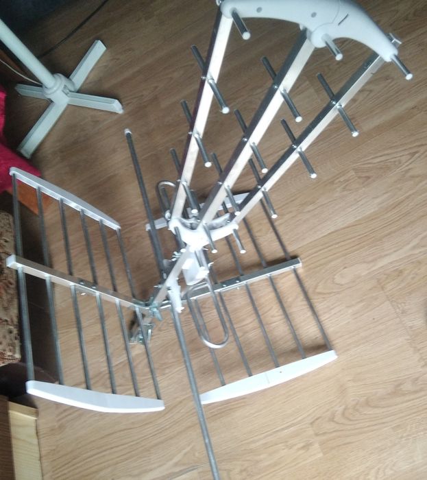 Antena kierunkowa dvbt TECHNICOMBO T3000 uchwyt gratis