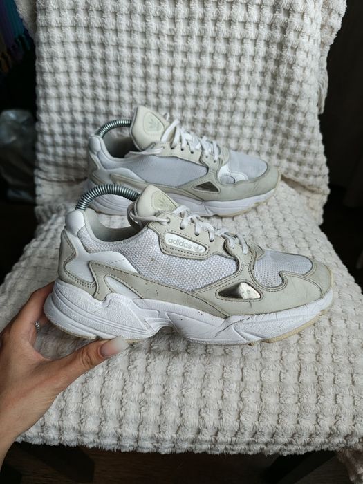 Buty  damskie Adidas Falcon r 38 2/3