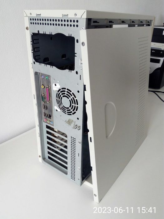Large Tower PC Case64354211671939124