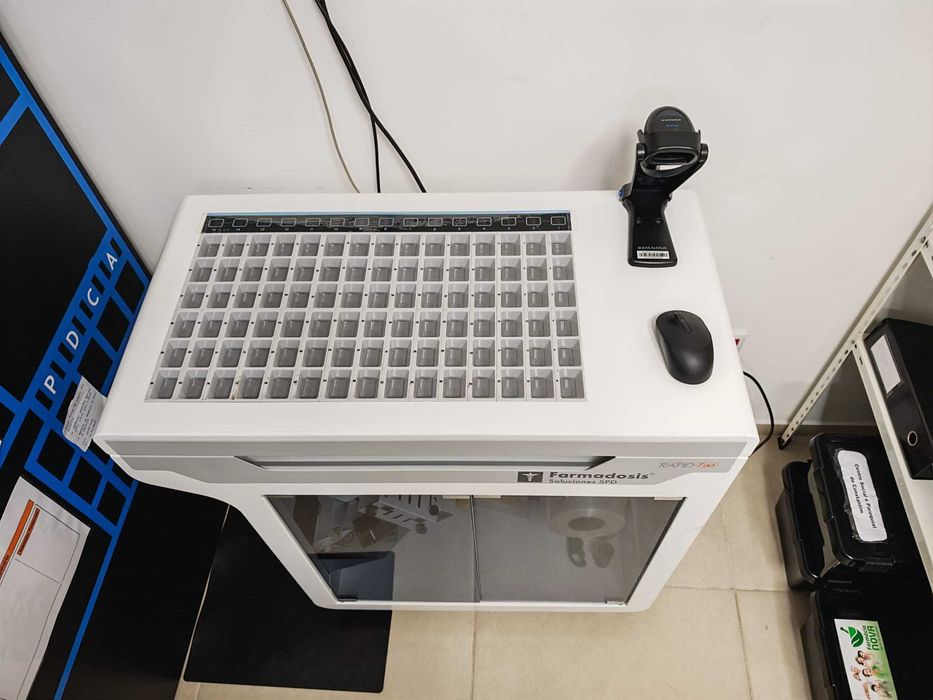 Máquina preparação medicação - Farmadosis Rapid 90