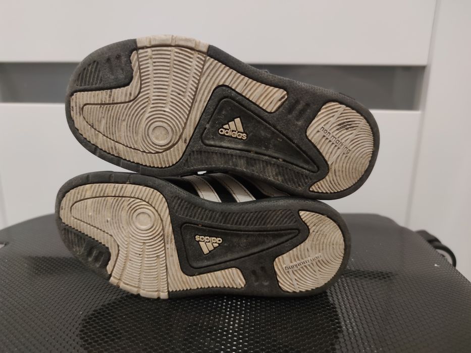 Buty chłopięce adidas, adidasy rozm 29