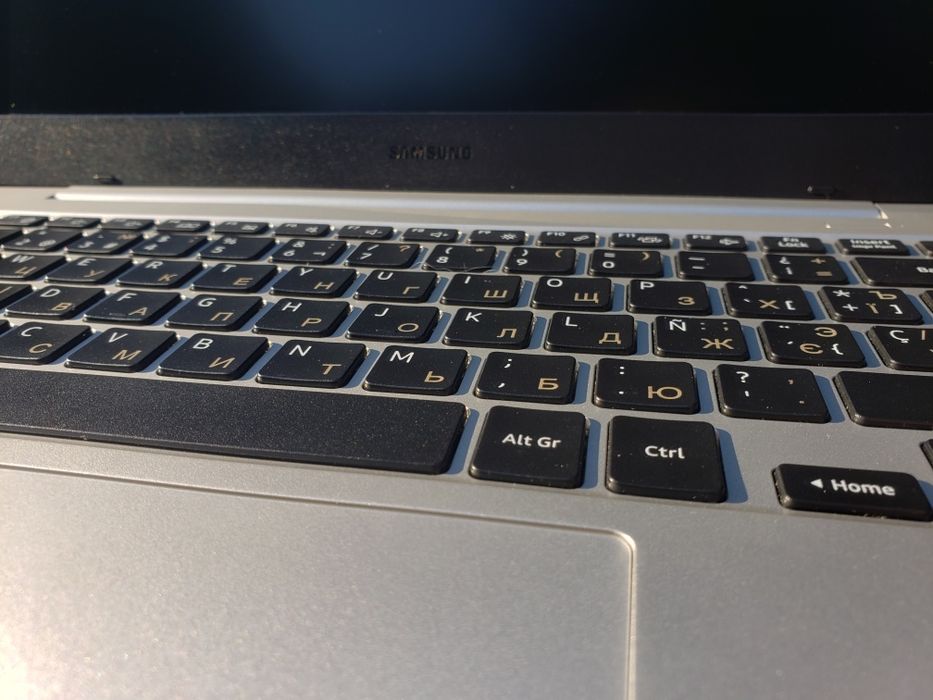 Ноутбук Samsung Galaxy Book Go, нова батарея, 4/128 ГБ