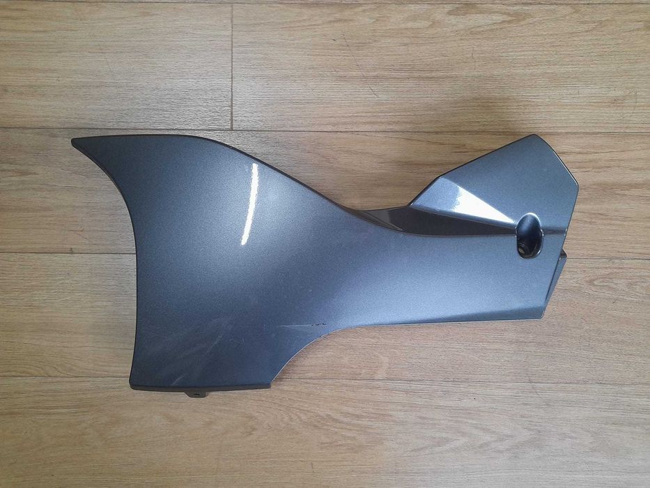 Carenagem inferior esquerda OEM SUZUKI GSX-R 1300R HAYABUSA